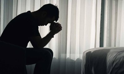 ಮದುವೆಗೆ ಕಾಯಲು ಸಾಧ್ಯವಾಗದ ಯುವಕ ಆತ್ಮಹತ್ಯೆ