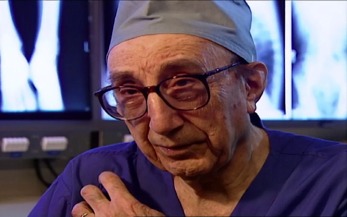 Dr N Someshwara Column: ಅವನ ಸಂಶೋಧನೆಯು ಅವನ ಜೀವವನ್ನು ಉಳಿಸಿತು