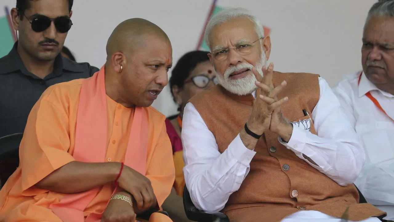 ''ಶಿಲೆಗಳನ್ನಲ್ಲ, ಮೋದಿ-ಯೋಗಿಯನ್ನೇ ಪೂಜಿಸಿʼʼ: ಬಿಜೆಪಿ ಶಾಸಕನಿಂದ ವಿವಾದಾತ್ಮಕ ಹೇಳಿಕೆ