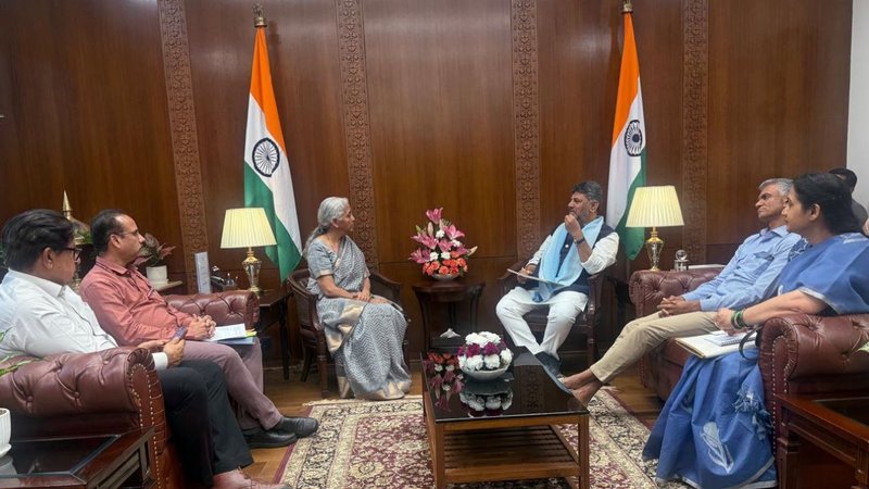 Modi meets Nirmala