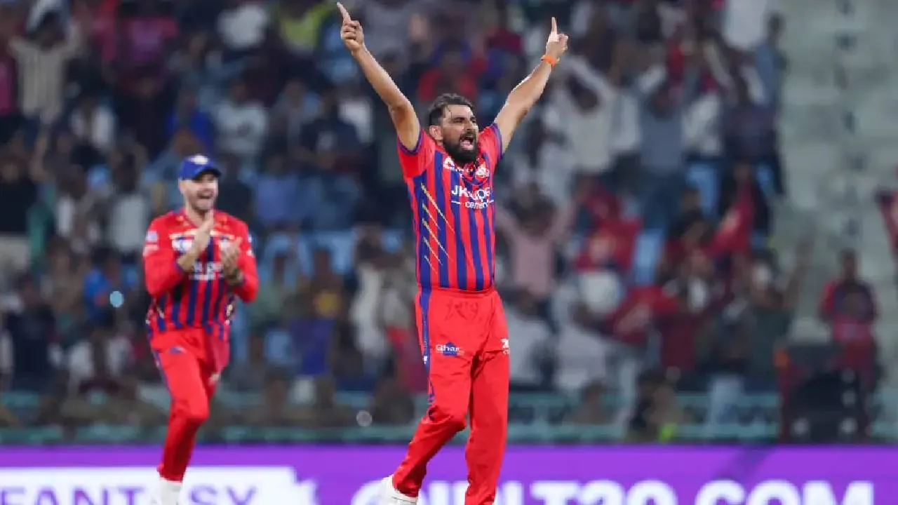 LSG vs DC: ಸೋತರೂ ಐಪಿಎಲ್‌ ದಾಖಲೆ ನಿರ್ಮಿಸಿದ ಶಮಿ; ಈ ಸಾಧನೆಗೈದ ಮೊದಲ ಬೌಲರ್‌