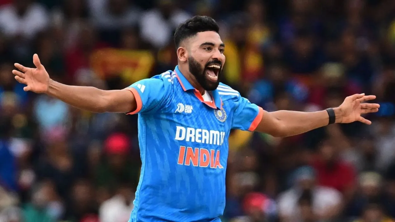 IND vs WI: ಎರಡನೇ ಒಡಿಐನಲ್ಲಿ ಮೊಹಮ್ಮದ್‌ ಸಿರಾಜ್‌ ಆಡದೇ ಇರಲು ಕಾರಣವೇನು? ಇಲ್ಲಿದೆ 2 ಕಾರಣ!