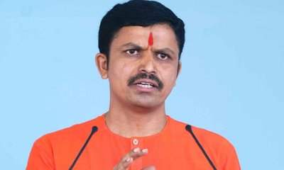 ಬೆಂಗಳೂರು ಏರ್‌ಪೋರ್ಟ್‌ನಲ್ಲಿ ನಮಾಜ್‌; ತನಿಖೆಗೆ ಆಗ್ರಹ