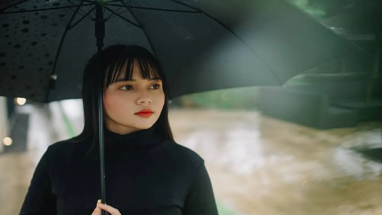 Monsoon Styling Tips 2026: ಮಾನ್ಸೂನ್ ಔಟಿಂಗ್ ಪ್ರಿಯರಿಗೆ 6 ಸ್ಟೈಲಿಂಗ್ ಮಂತ್ರ - Image 5