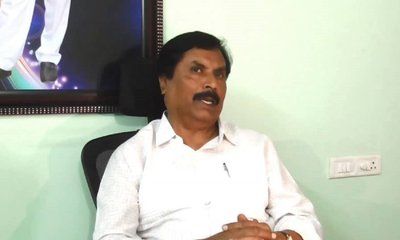 ಗಾಂಧೀಜಿ ತತ್ವ ಸಿದ್ಧಾಂತಗಳನ್ನು ಅಳವಡಿಸಿಕೊಳ್ಳಬೇಕು