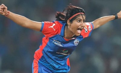 ಗುಜರಾತ್‌ ಜಯಂಟ್ಸ್‌ ವಿರುದ್ಧ ಹ್ಯಾಟ್ರಿಕ್‌ ವಿಕೆಟ್‌ ಕಿತ್ತ ನಂದಿನ ಶರ್ಮಾ!