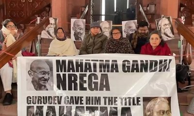 ಜಿ ರಾಮ್ ಜಿ ಮಸೂದೆ ಅಂಗೀಕಾರ ವಿರುದ್ಧ ರಾತ್ರಿ ಪೂರ್ತಿ ಪ್ರತಿಭಟನೆ