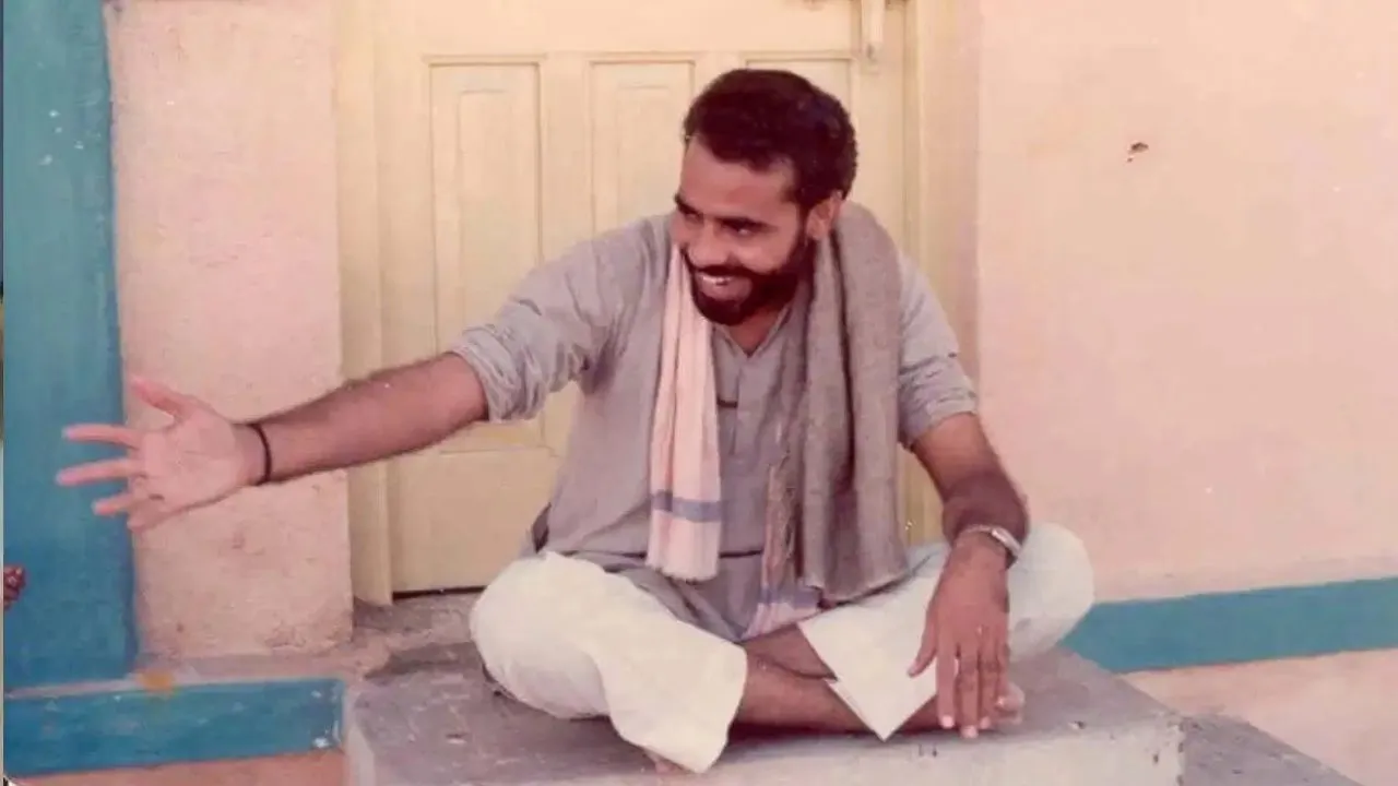 ಚಾಯ್‌ ವಾಲಾನಿಂದ ಪ್ರಧಾನಿವರೆಗೆ: ಸಾರ್ವಜನಿಕ ಸೇವೆಯಲ್ಲಿ 25 ವರ್ಷ ಪೂರೈಸಿದ ನರೇಂದ್ರ ಮೋದಿ ಜರ್ನಿ ಇಲ್ಲಿದೆ - Image 1