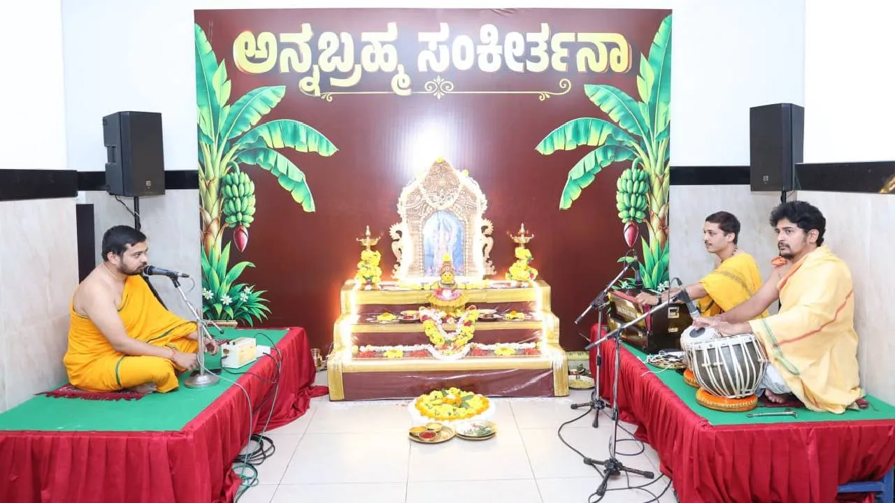 Navaratra Namasya