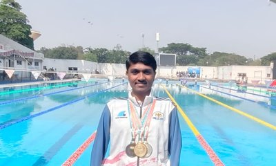 ನವೀನ್‌ಗೆ ರಾಷ್ಟ್ರೀಯ ಪ್ಯಾರಾ ಈಜು ಸ್ಪರ್ಧೆಯಲ್ಲಿ  ಚಿನ್ನ!