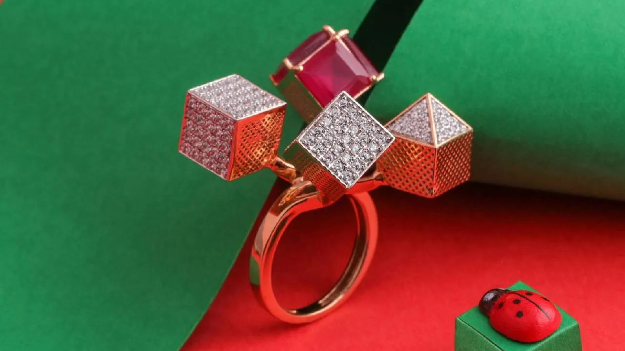 Jewel Fashion 2026: ಜೆಮೆಟ್ರಿಕ್ ಡಿಸೈನ್ ಜ್ಯುವೆಲರಿಗಳ ಜಾದೂ - Image 5