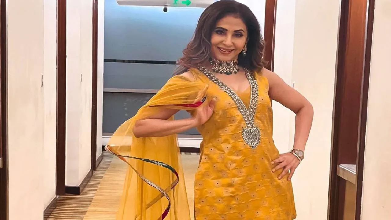 Star Fashion 2026: ಶರಾರದಲ್ಲಿ ಊರ್ಮಿಳಾ ಮಾತೋಂಡ್ಕರ್‌ರಂತೆ ಕಾಣಿಸಿಕೊಳ್ಳಲು ಇಲ್ಲಿವೆ ಟಿಪ್ಸ್ - Image 2