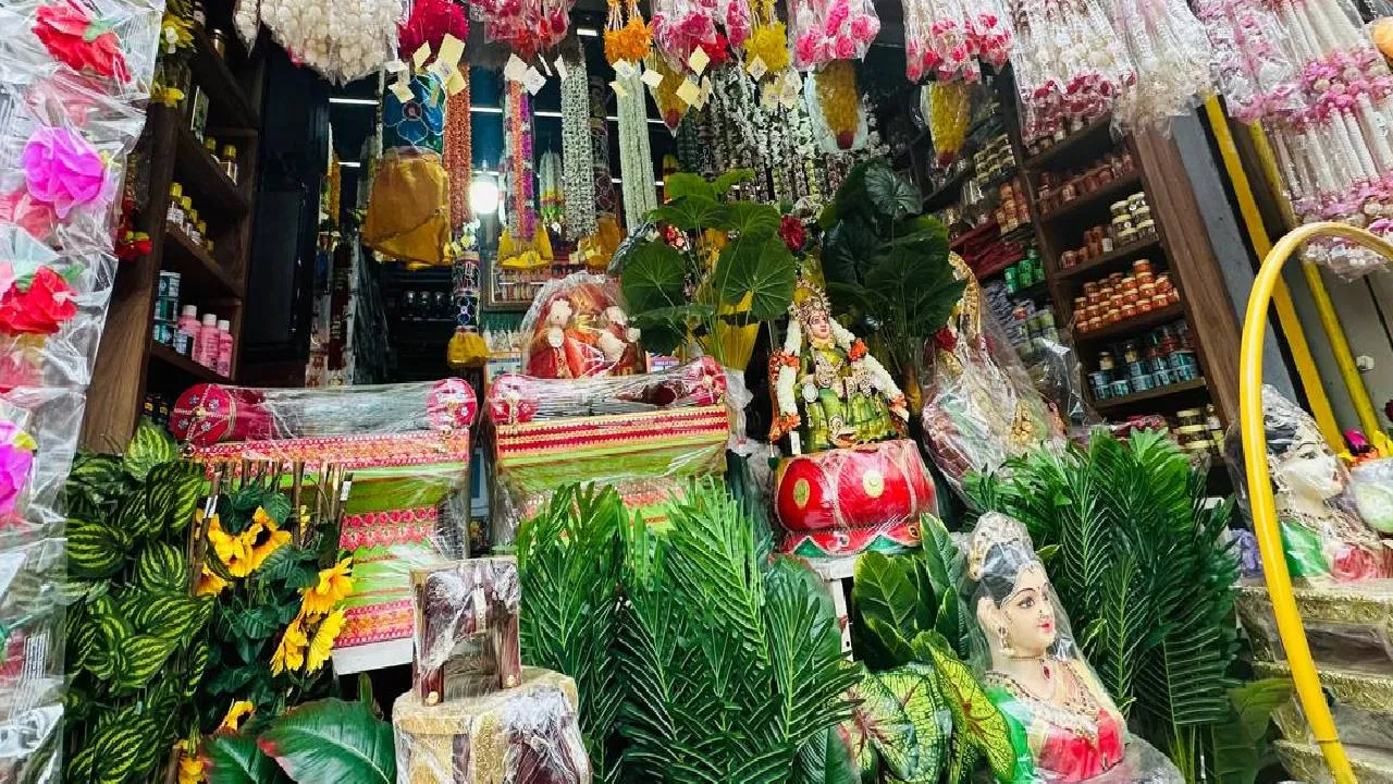 Navaratri Shopping 2026: ಎಲ್ಲೆಡೆ ನವರಾತ್ರಿ ಶಾಪಿಂಗ್‌ ಮೇನಿಯಾ - Image 4