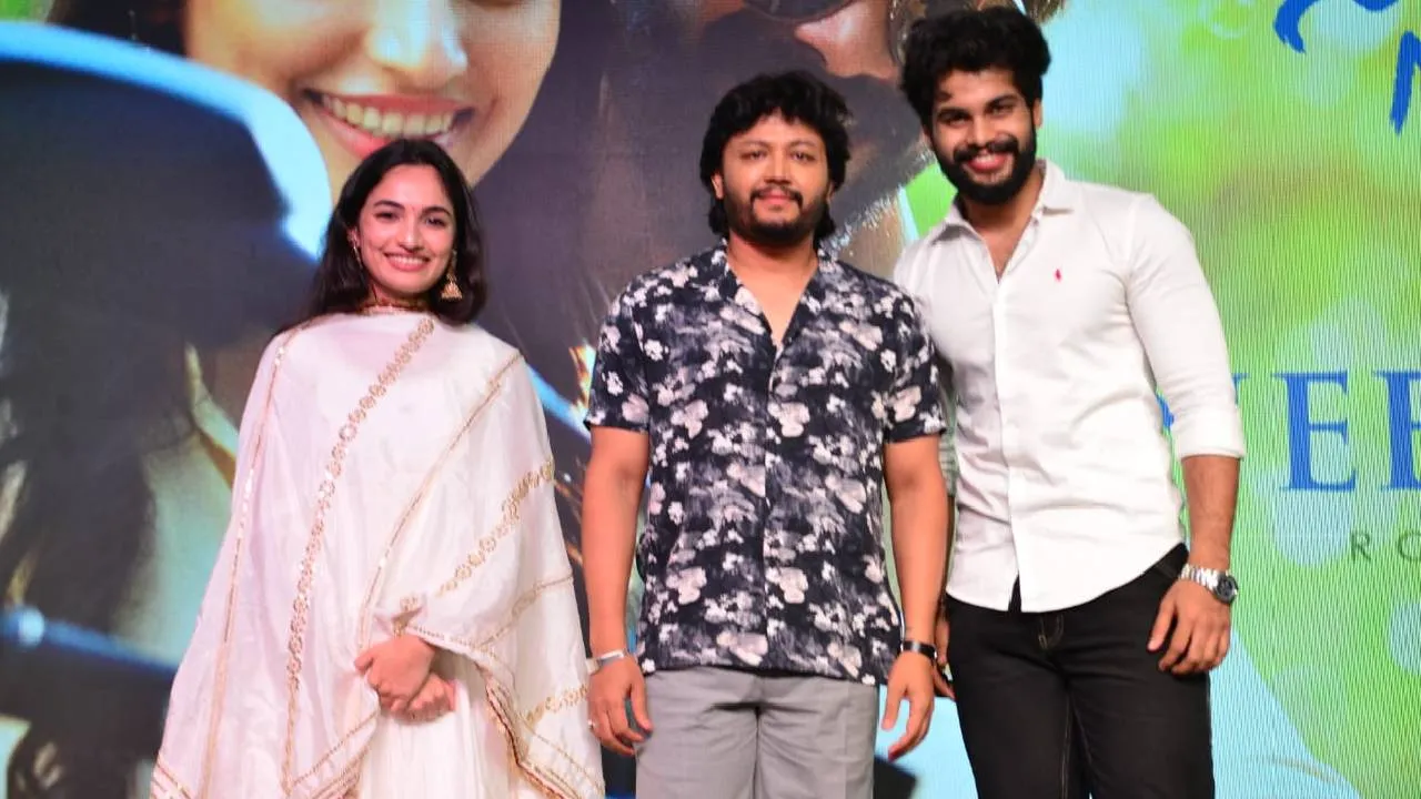 Nidradevi Next Door Movie: ʼನಿದ್ರಾದೇವಿ Next Doorʼ ಚಿತ್ರದ ʼನೀ ನನ್ನʼ ಎಂಬ ರೊಮ್ಯಾಂಟಿಕ್ ಸಾಂಗ್ ಔಟ್‌ - Image 2