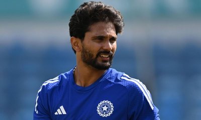 ದಕ್ಷಿಣ ಆಫ್ರಿಕಾ ಟೆಸ್ಟ್‌ ಸರಣಿಯಿಂದ ಹೊರಬಂದ ನಿತೀಶ್‌ ರೆಡ್ಡಿ!