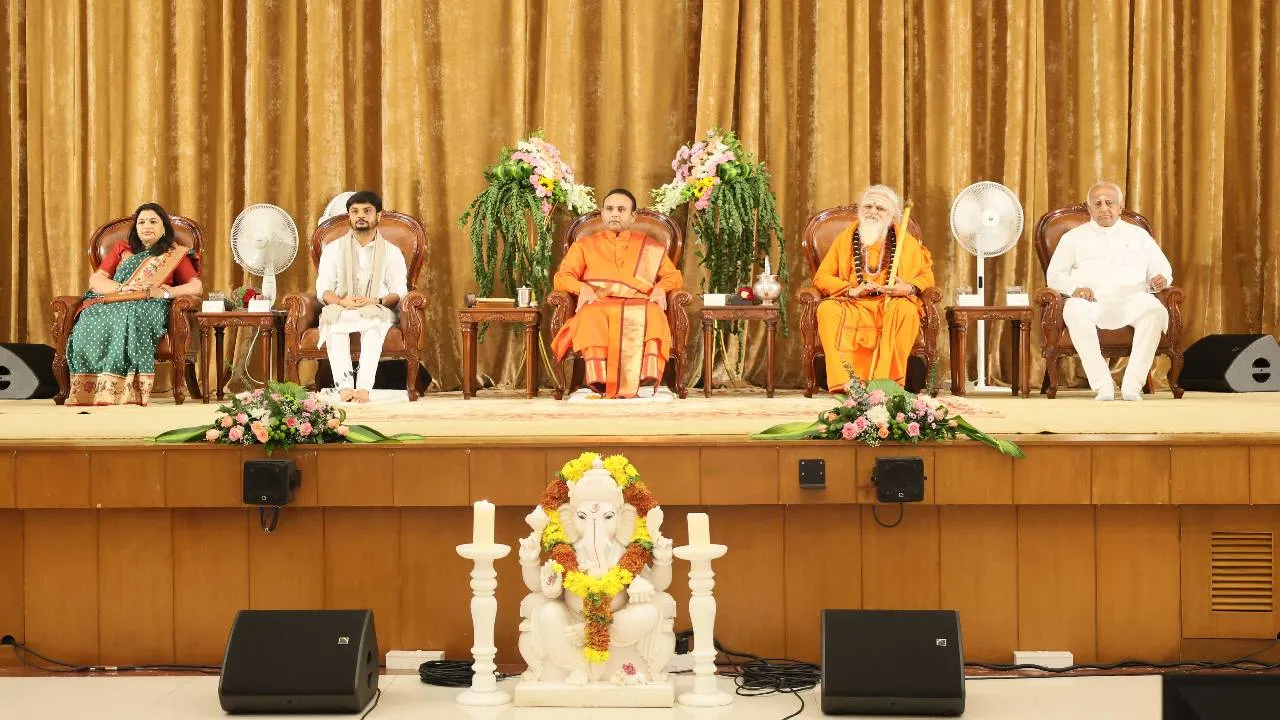 Nonavinakere Kadasiddeshwara Matha Shri