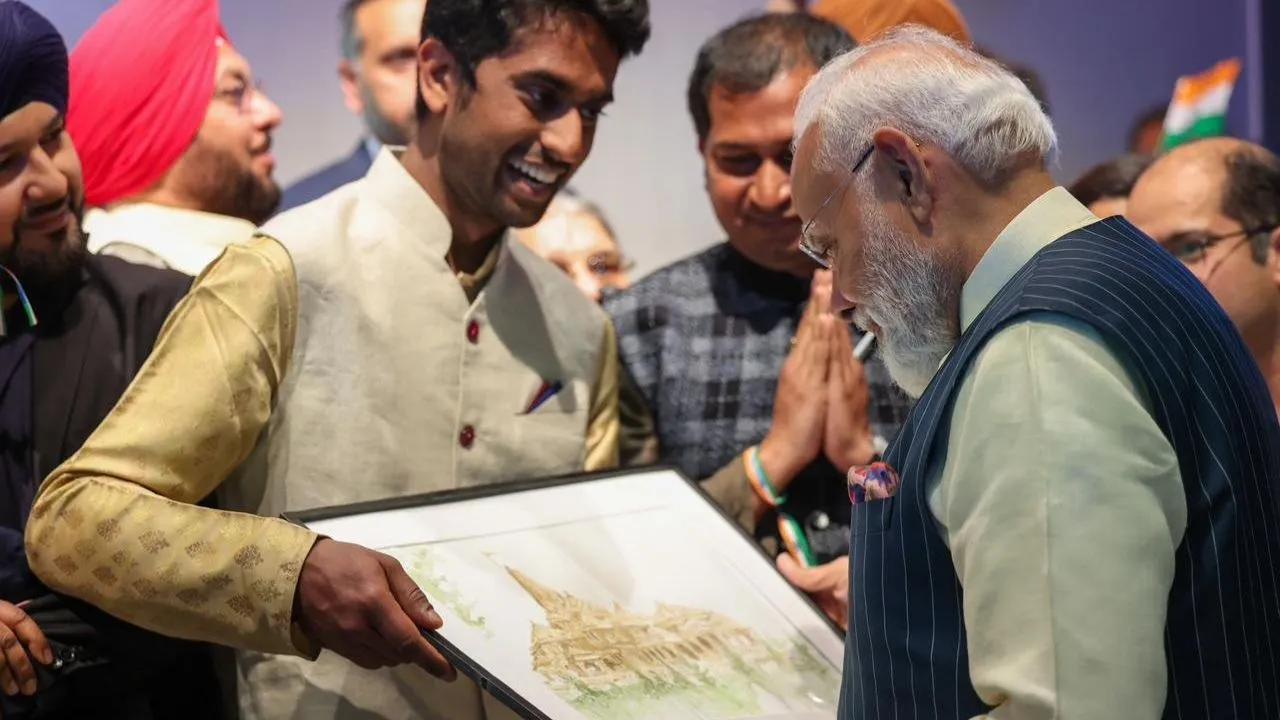 ನೆದರ್‌ಲ್ಯಾಂಡ್ಸ್‌ನಲ್ಲಿ ಭಾರತೀಯ ಸಂಸ್ಕೃತಿಯ ಝಲಕ್: ಪ್ರಧಾನಿ ನರೇಂದ್ರ ಮೋದಿಗೆ ಅದ್ಧೂರಿ ಸ್ವಾಗತ - Image 2