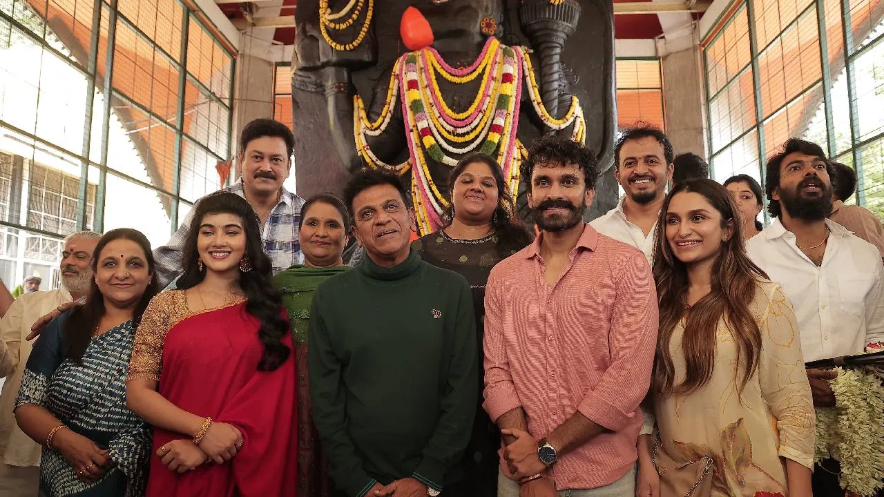 Pabbar Movie: ಸೆಟ್ಟೇರಿತು ಗೀತಾ ಪಿಕ್ಚರ್ಸ್ 4ನೇ ಸಿನಿಮಾ.. ಧೀರೆನ್-ಸಂದೀಪ್ ಸುಂಕದ್ ಚಿತ್ರಕ್ಕೆ 'ಪಬ್ಬಾರ್' ಟೈಟಲ್ ಫಿಕ್ಸ್; - Image 3