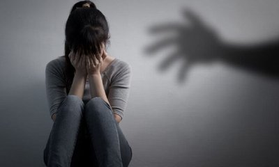 ಮಹಿಳೆ ಮೇಲೆ ಅತ್ಯಾಚಾರ ಮಾಡಿ  ಬೆದರಿಕೆ ಹಾಕಿದ ಬಿಜೆಪಿ ನಾಯಕಿಯ ಪತಿ