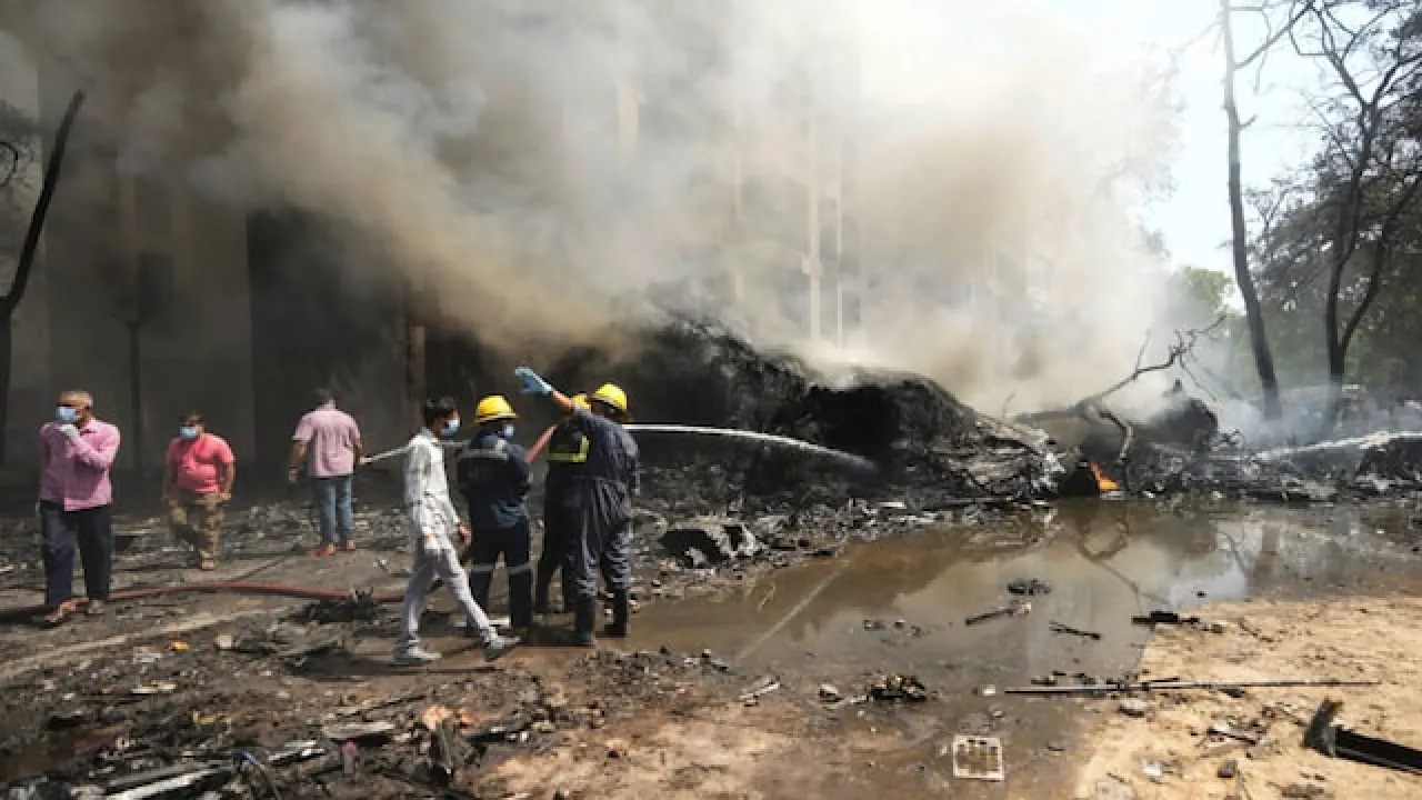 Ahmedabad Plane Crash: ಅಹಮದಾಬಾದ್ ವಿಮಾನ ದುರಂತ: ಕೇಂದ್ರ ಸರ್ಕಾರದಿಂದ ಉನ್ನತ ಮಟ್ಟದ ತನಿಖಾ ಸಮಿತಿ ರಚನೆ