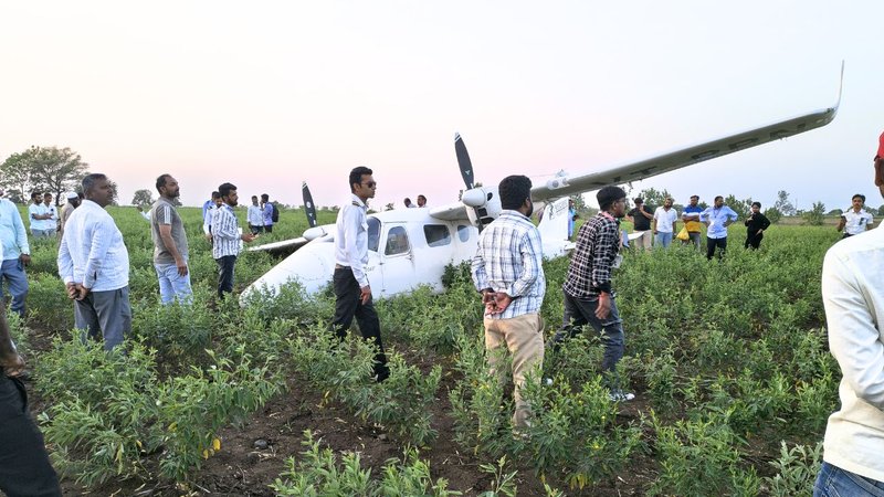 Plane emergency landing in Kalaburagi