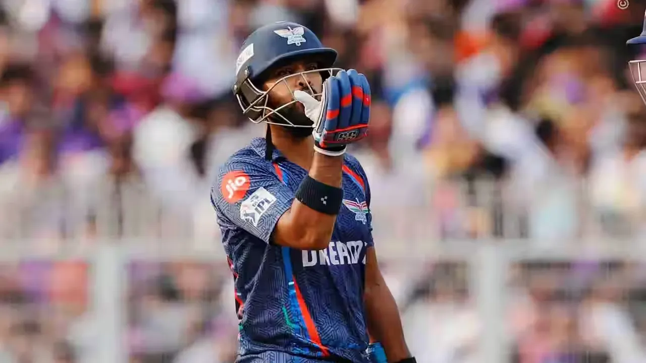 2025ರ ಐಪಿಎಲ್‌ ಟೂರ್ನಿಯಲ್ಲಿ ಅಪರೂಪದ ದಾಖಲೆ ಬರೆದ ಪ್ರಿಯಾಂಶ್‌ ಆರ್ಯ! - Image 5