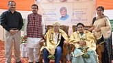 ಪದ್ಮಭೂಷಣ ಪುರಸ್ಕೃತ ನಟ ಅನಂತನಾಗ್‌ರನ್ನು ಸನ್ಮಾನಿಸಿದ ಪ್ರಲ್ಹಾದ್‌ ಜೋಶಿ