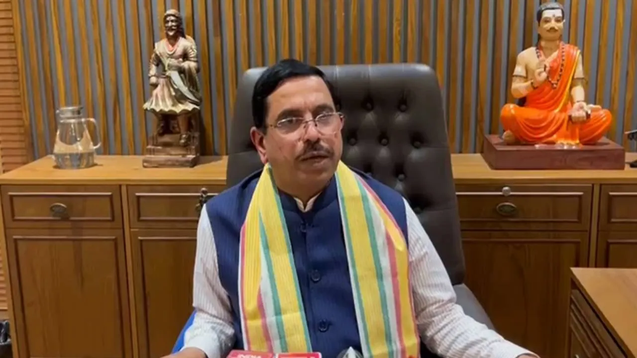 ಕೇಂದ್ರ ಬಜೆಟ್‌; ಕರ್ನಾಟಕಕ್ಕೆ ಈ ಬಾರಿ ಇನ್ನೂ ಹೆಚ್ಚಿನ ಕೊಡುಗೆಯ ನಿರೀಕ್ಷೆಯಿದೆ ಎಂದ ಜೋಶಿ