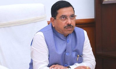 ರಾಜ್ಯ ಸರ್ಕಾರ ಕ್ಷಣವೂ ತಡಮಾಡದೆ ಕಬ್ಬು ಬೆಳೆಗಾರರ ಬೇಡಿಕೆ ಈಡೇರಿಸಲಿ: ಜೋಶಿ