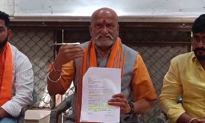 ಲವ್ ಜಿಹಾದ್ ವಿರುದ್ಧ ಮತ್ತೆ ಗುಡುಗಿದ ಪ್ರಮೋದ್ ಮುತಾಲಿಕ್