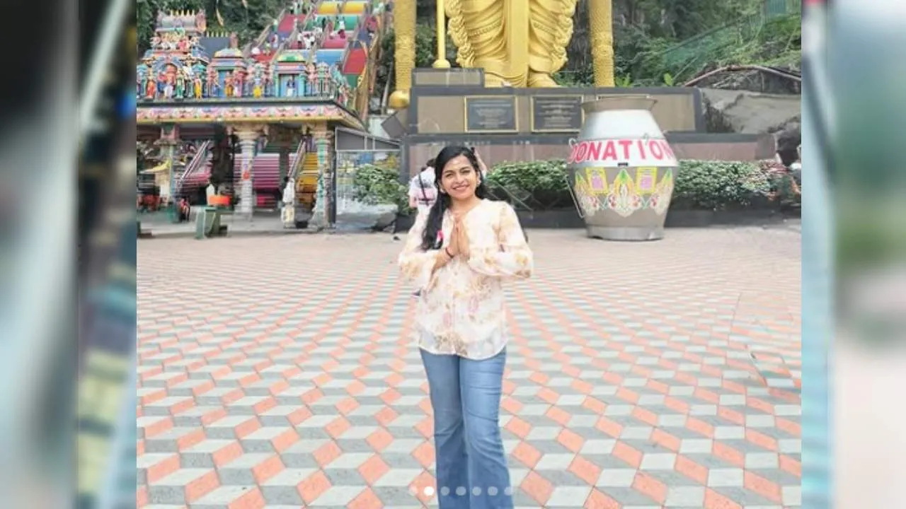 Prithwi Bhat: ಹನಿಮೂನ್​ಗೆ ಮಲೇಷ್ಯಾಕ್ಕೆ ಹಾರಿದ ಪೃಥ್ವಿ ಭಟ್: ಫೋಟೋ ನೋಡಿ - Image 6