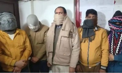 ಐಎಎಸ್ ಅಧಿಕಾರಿಯ ಬಾಡಿಗೆ ಮನೆಯಲ್ಲಿ ವೇಶ್ಯಾವಾಟಿಕೆ ಜಾಲ