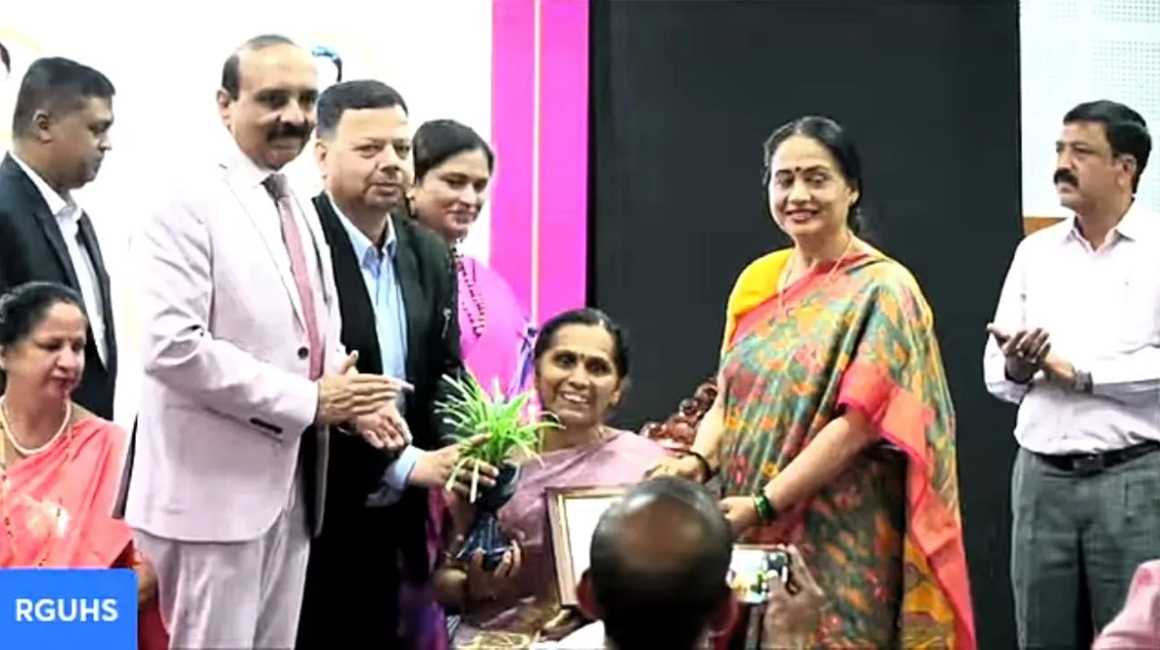 ಅಂತರರಾಷ್ಟ್ರೀಯ ಮಹಿಳಾ ದಿನಾಚರಣೆಯ ಪ್ರಯುಕ್ತ ಡಾ. ಸುಜಾತಾ ಕೆ.ಜೆ. ಅವರಿಗೆ ಆರ್‌ಜಿಯುಎಚ್‌ಎಸ್ ಗೌರವ