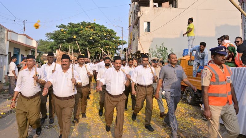 RSS procession (2)