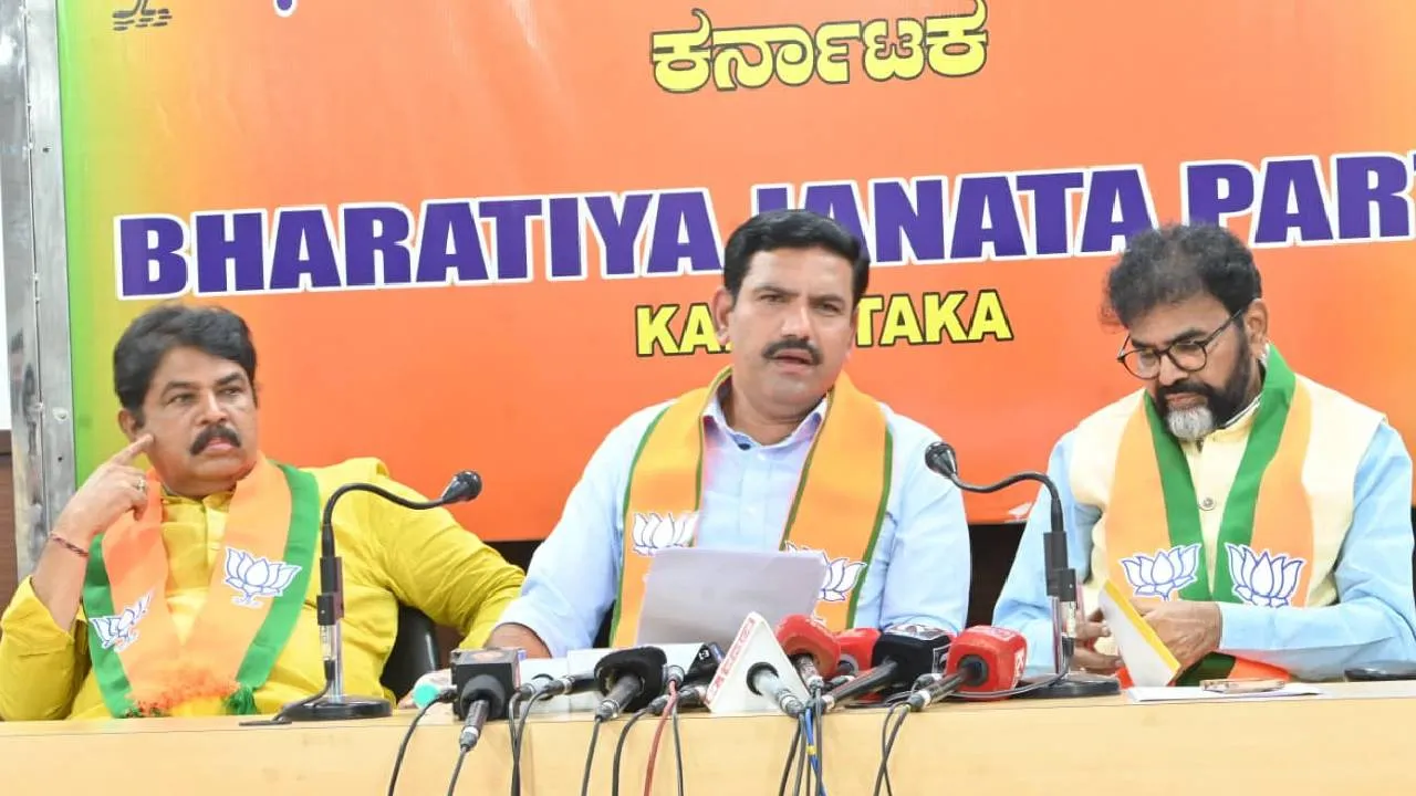 ಪ್ರತಿದಿನ ಕೋರ್ಟ್‌ನಲ್ಲೇ ಇರಬೇಕಾದ ನಾಗೇಂದ್ರಗೆ ಸಚಿವ ಸ್ಥಾನ ನೀಡಿದ್ದೇಕೆ: ಆರ್. ಅಶೋಕ್ ಪ್ರಶ್ನೆ