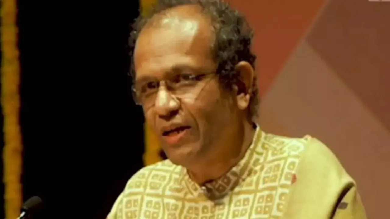 R ganesh shatavadhani R