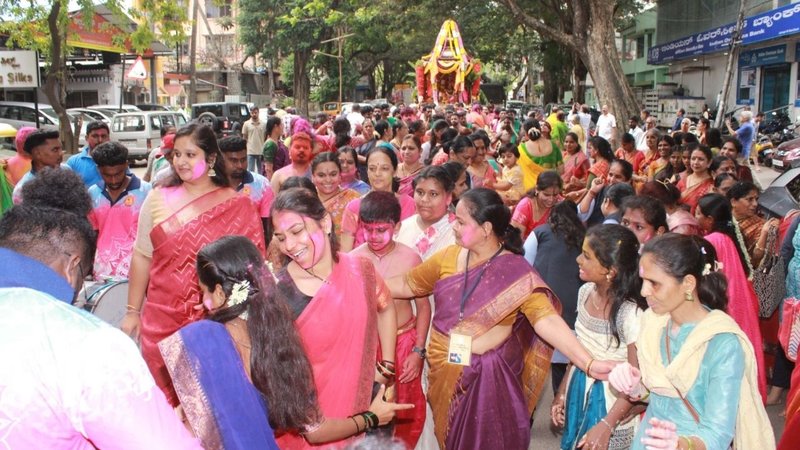 Raghavendra Swami's Maharathotsava (1)