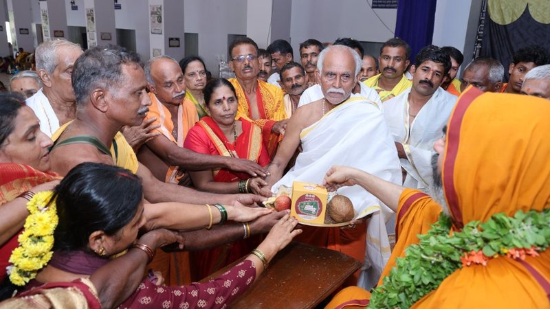 Raghaveshwara Bharathi Swamiji (1)