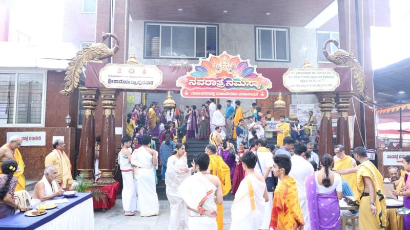 Raghaveshwara Bharati Swamiji (6)