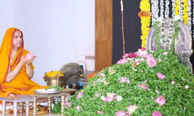 ಮಿತಿಮೀರಿದ ಸೊಪ್ಪು, ತರಕಾರಿಗಳಿಂದ ದೇಹಕ್ಕೆ ಹಾನಿ: ರಾಮಚಂದ್ರಾಪುರ ಶ್ರೀ