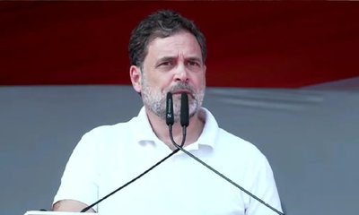 ಎಲ್‌ಡಿಎಫ್, ಬಿಜೆಪಿ ವಿರುದ್ಧ ರಾಹುಲ್‌ ಗಾಂಧಿ ವಾಗ್ದಾಳಿ