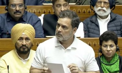 ದೇಶವನ್ನೇ ಮಾರಿದ್ದೀರಿ ಎಂದು ರಾಹುಲ್ ಗಾಂಧಿ ವಾಗ್ದಾಳಿ