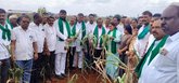 ಸೂಕ್ತ ಪರಿಹಾರಕ್ಕೆ ಸರಕಾರವನ್ನು ಒತ್ತಾಯಿಸುವಂತೆ ರೈತರ ಆಗ್ರಹ