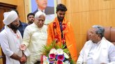 ಕಂಚಿನ ಪದಕ ಗೆದ್ದಿದ್ದ ರಮೇಶ್‌ ಬೂದಿಗಾಳರನ್ನು ಅಭಿನಂದಿಸಿದ ಸಿದ್ದರಾಮಯ್ಯ!
