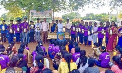 ಗೊಡಚಿಯಲ್ಲಿ ಪರಿಸರ ಜಾಗೃತಿ ಶಿಬಿರ: 50 ಗಿಡಗಳ ವಿತರಣೆ