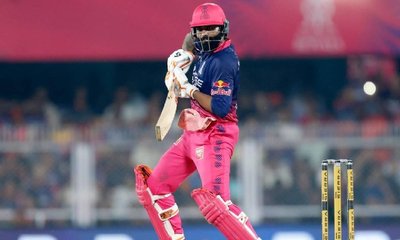 ಟಿ20ಯಲ್ಲಿ 4 ಸಾವಿರ ರನ್, 200 ವಿಕೆಟ್ ಪಡೆದು ದಾಖಲೆ ಬರೆದ ಜಡೇಜಾ