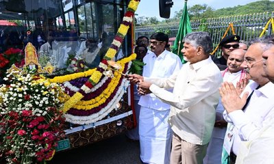 ತಿರುಪತಿ ದೇವಸ್ಥಾನಕ್ಕೆ ರಿಲಯನ್ಸ್ ಫೌಂಡೇಶನ್‌ನಿಂದ 25 ಎಲೆಕ್ಟ್ರಿಕ್ ಬಸ್‌