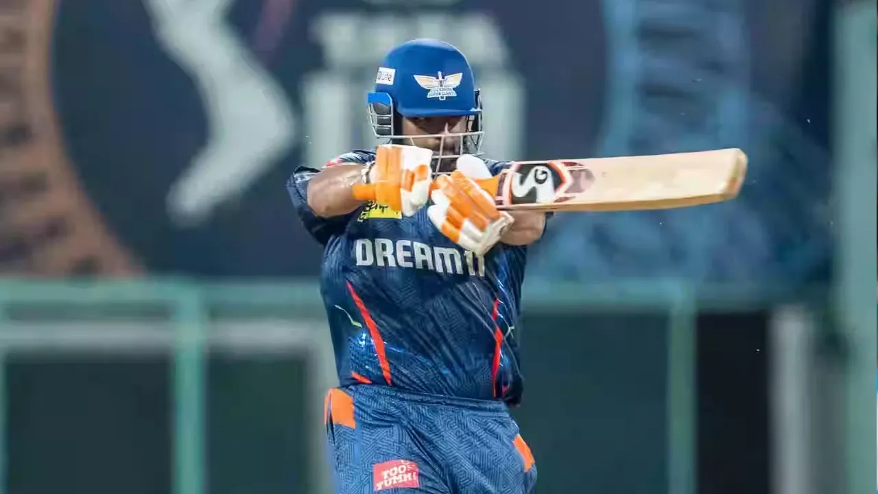 RCB vs LSG: ಎರಡನೇ ಐಪಿಎಲ್‌ ಶತಕ ಸಿಡಿಸಿ ಫಾರ್ಮ್‌ಗೆ ಮರಳಿದ ರಿಷಭ್‌ ಪಂತ್! - Image 4