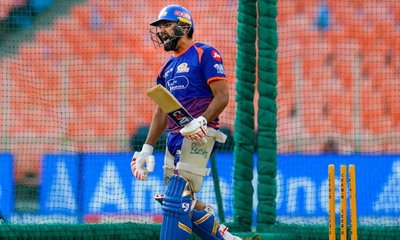 ನೆಟ್ಸ್‌ನಲ್ಲಿ ಅಭ್ಯಾಸ ನಡೆಸಿದ ರೋಹಿತ್‌; ಗುಜರಾತ್‌ ವಿರುದ್ಧ ಆಡಲಿದ್ದಾರಾ?