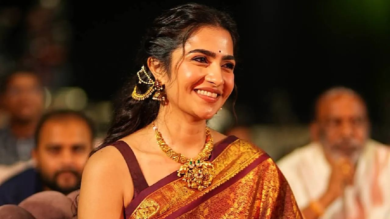 Rukmini Vasanth: 'ಕಾಂತಾರʼದ ಕನಕವತಿ ರುಕ್ಮಿಣಿ ವಸಂತ್‌ ಈಗ ಹೊಸ ನ್ಯಾಷನಲ್‌ ಕ್ರಶ್‌; ಅಪ್ಪಟ ಕನ್ನಡತಿಯ ಸಿನಿಜರ್ನಿ ಹೇಗಿದೆ? - Image 1